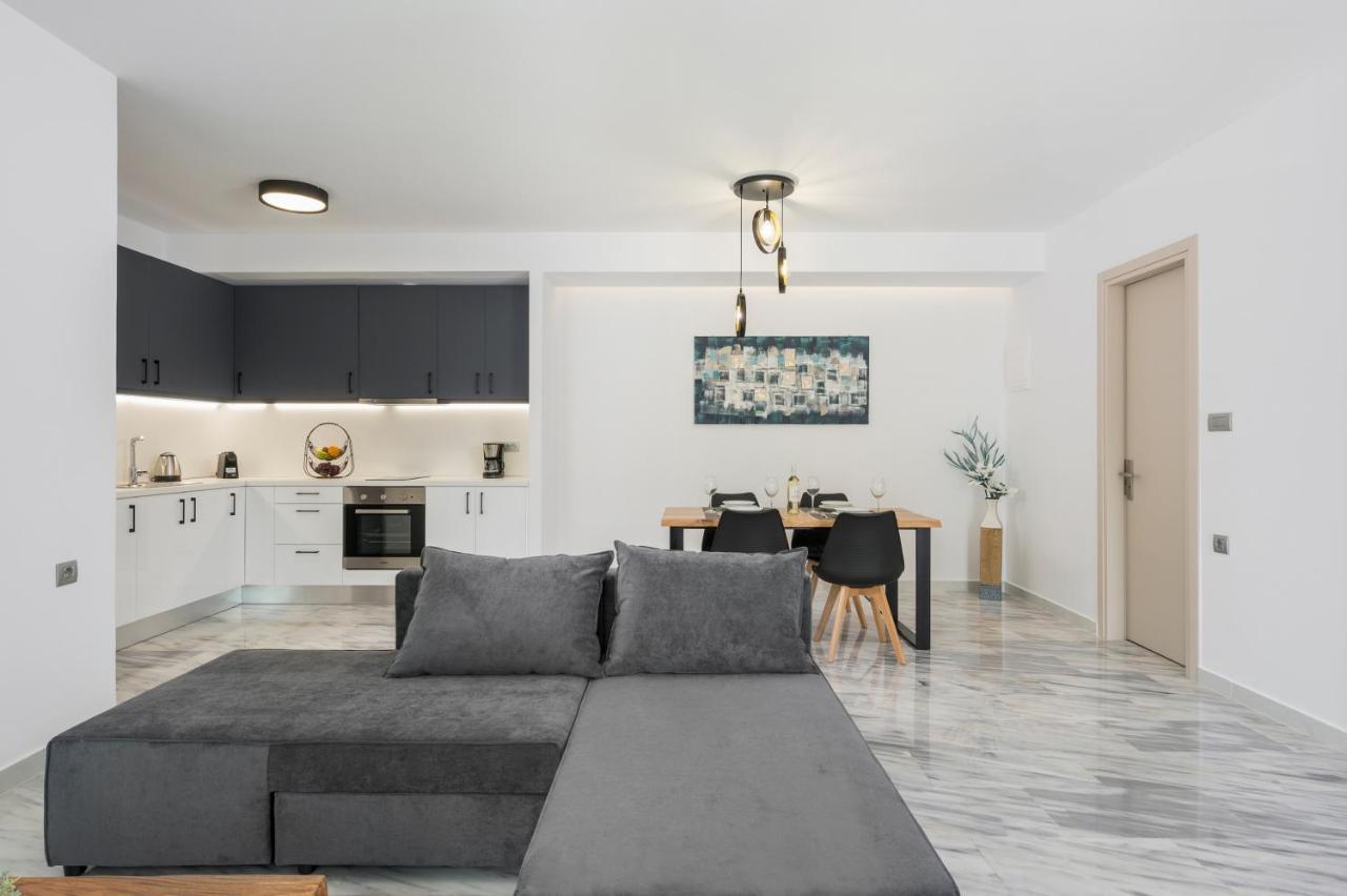 Quarters Luxury Apts 干尼亞 外观 照片