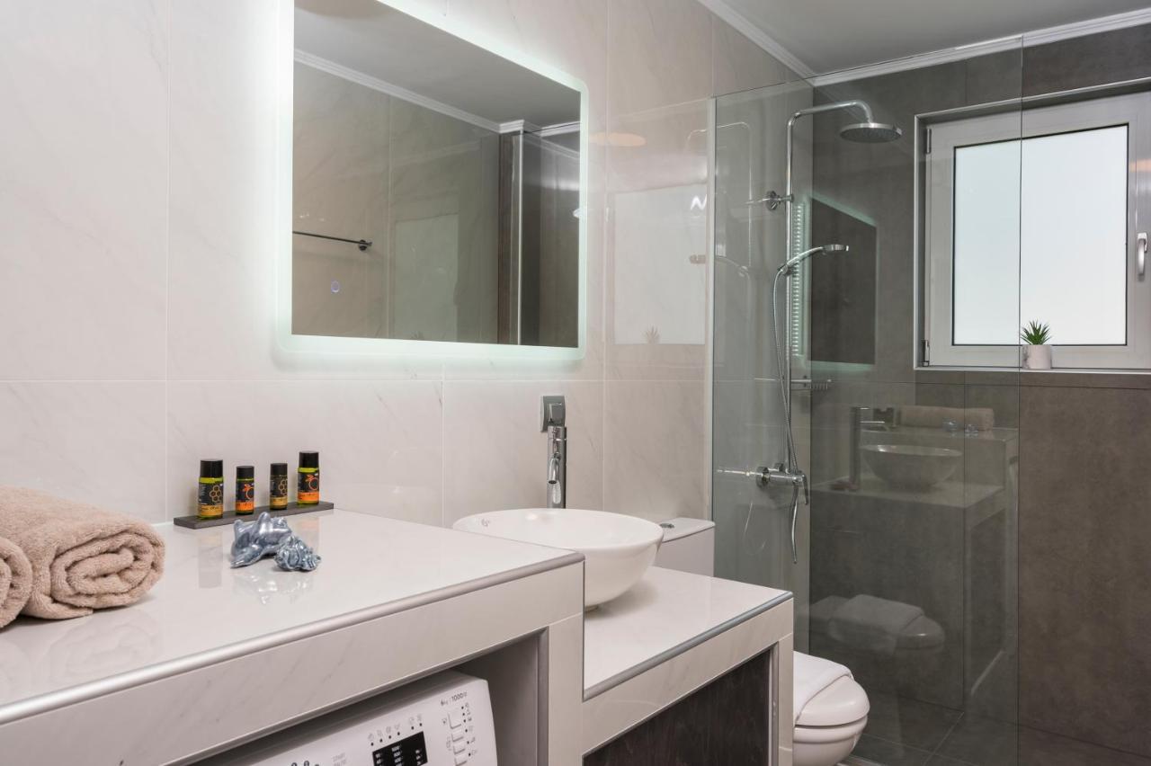 Quarters Luxury Apts 干尼亞 外观 照片